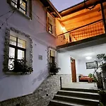Hasko Oda ve Kahvaltı