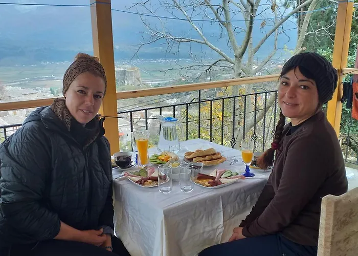 Bed & Breakfast Hasko Gjirokaster